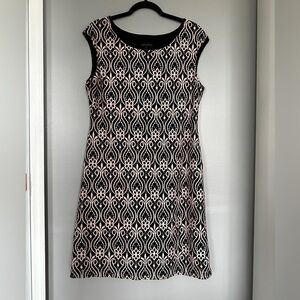 Sleeveless Lacey Dress